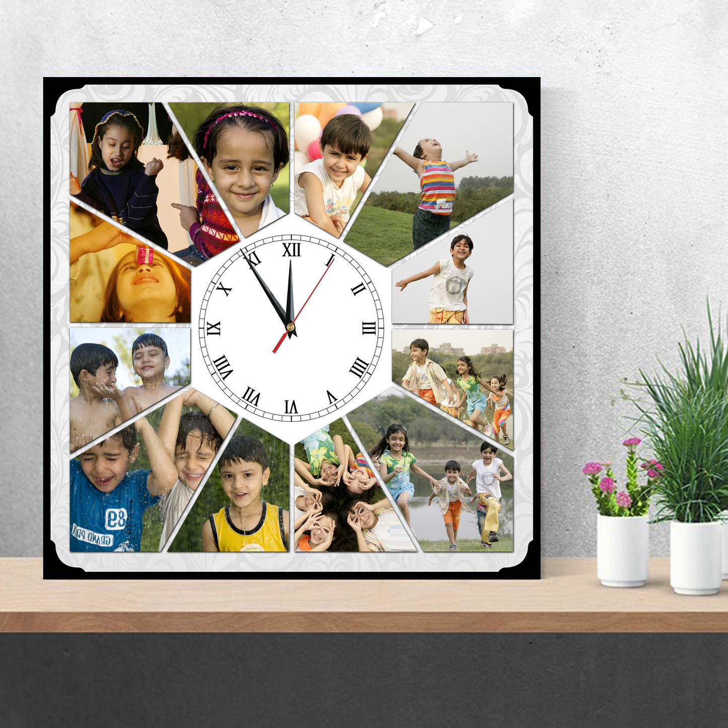 12 Photos Table Clock