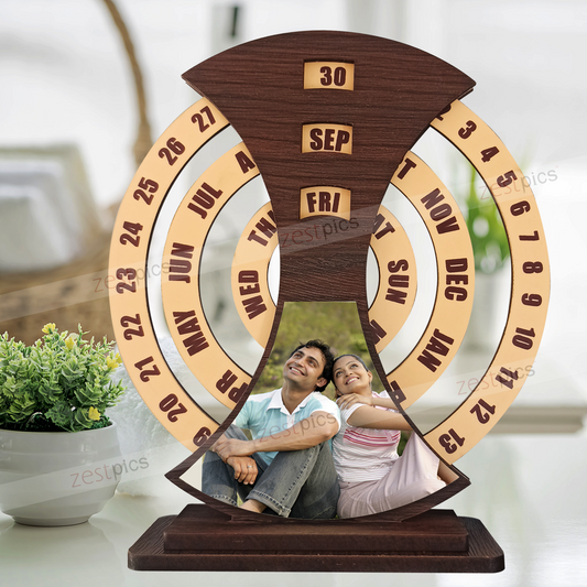 Wooden Perpetual Photo Calendar